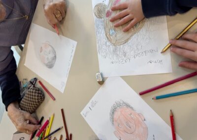 Colorare i ricordi, disegnare il futuro insieme